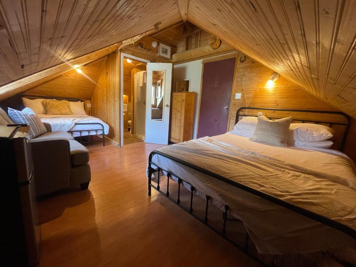 Three Peaks Banff Villa Dış mekan fotoğraf